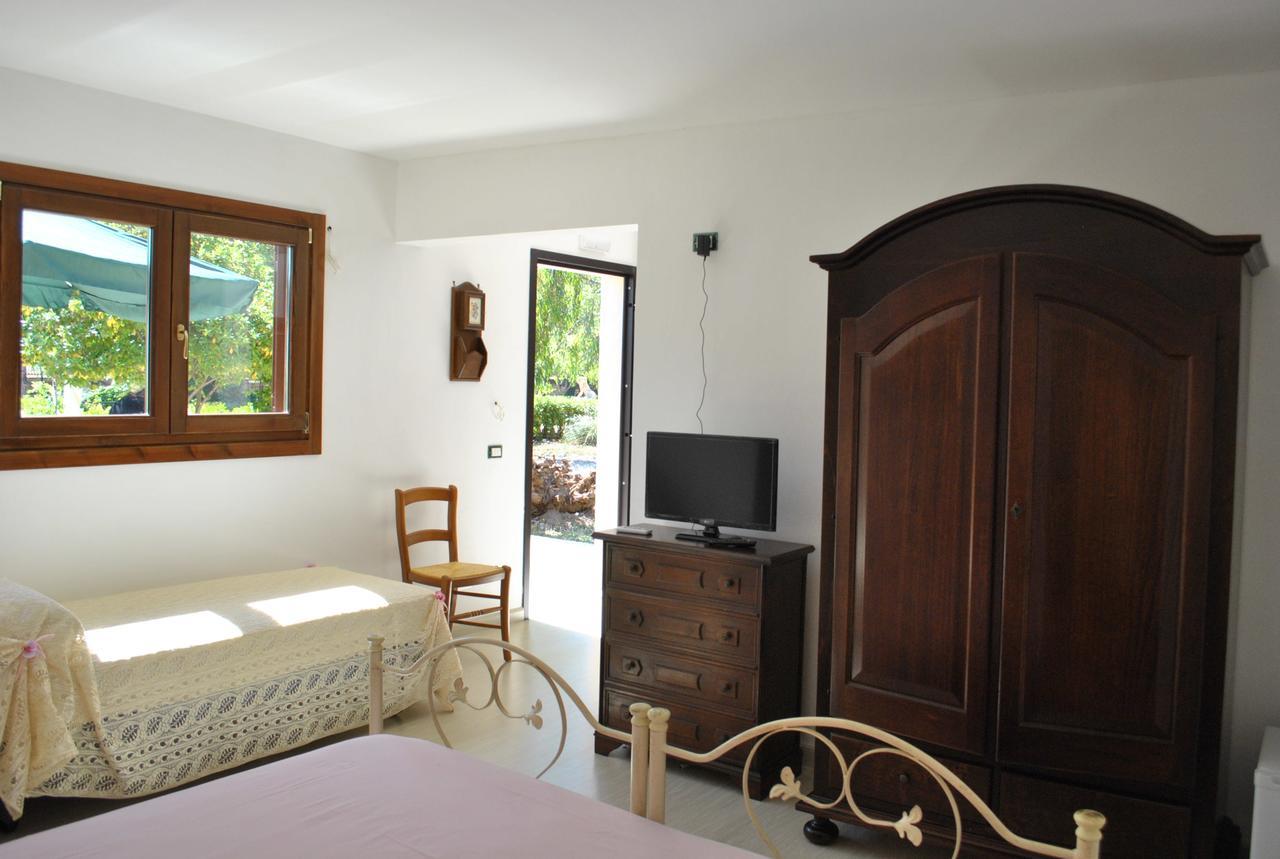 B&B Ginevra ปุลซาโน ภายนอก รูปภาพ